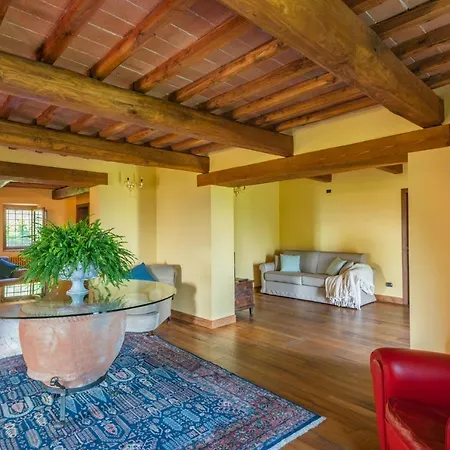 Villa Casa Loretta, Your Luxurious Getaway With Stunning Views Nievole