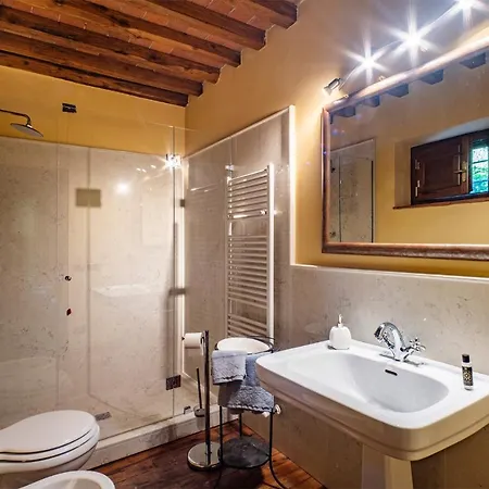 Casa Loretta, Your Luxurious Getaway With Stunning Views Villa *