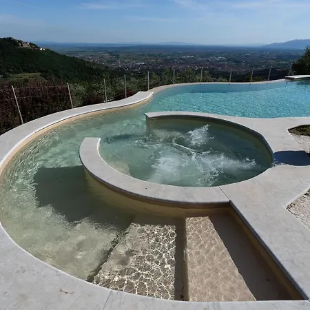 Casa Loretta, Your Luxurious Getaway With Stunning Views * Nievole