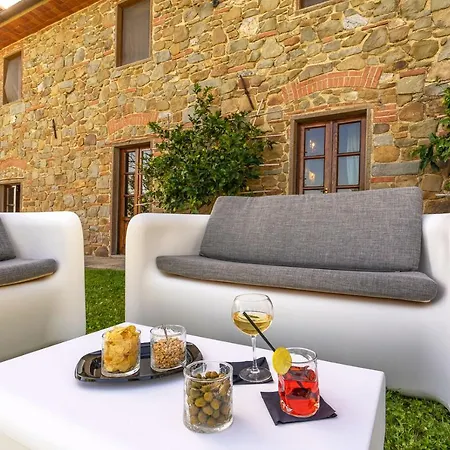 Villa Casa Loretta, Your Luxurious Getaway With Stunning Views