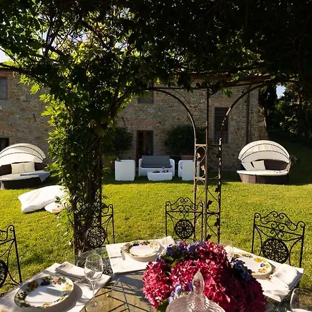 Casa Loretta, Your Luxurious Getaway With Stunning Views Nievole