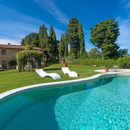 Villa Casa Loretta, Your Luxurious Getaway With Stunning Views *